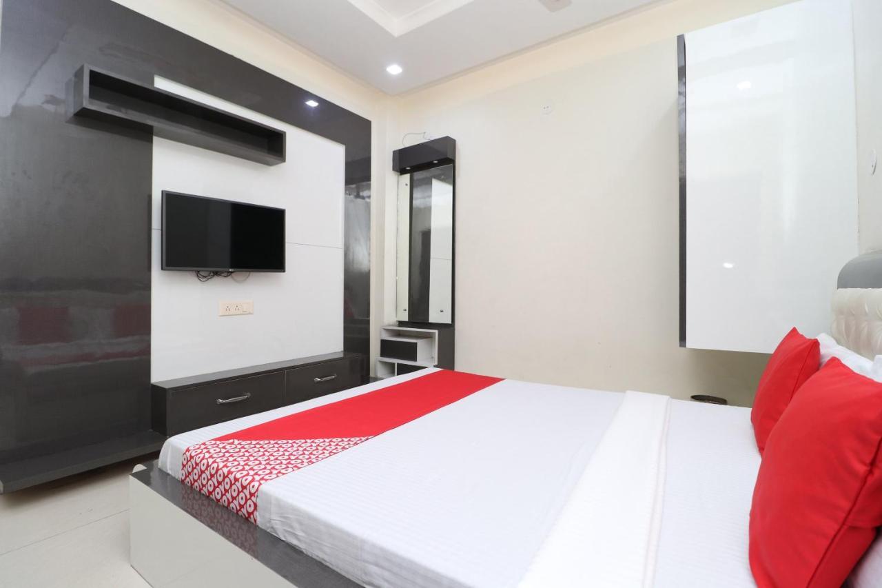 Oyo 29637 Hotel Kakkar Ludhiana Exterior photo
